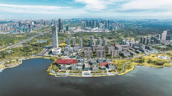 开云体育(中国)官方网站耐久占说念的施工围挡络续拆除-Kaiyun网页版·「中国」开云官方网站 登录