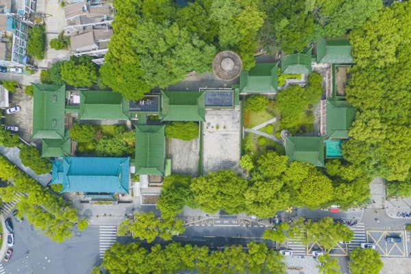 开云(中国)kaiyun网页版登录入口通盘布局既像是高端旅店避暑山庄-Kaiyun网页版·「中国」开